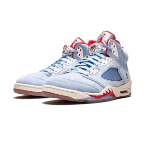 TROPHY ROOM X AIR JORDAN 5 RETRO ‚ICE BLUE‘