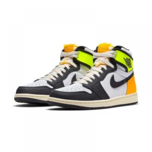 AIR JORDAN 1 RETRO HIGH OG ‚VOLT GOLD‘