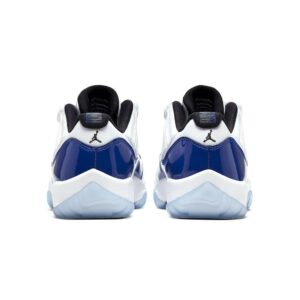 Jordan Air Jordan 11 Low WMNS „Concord Sketch“