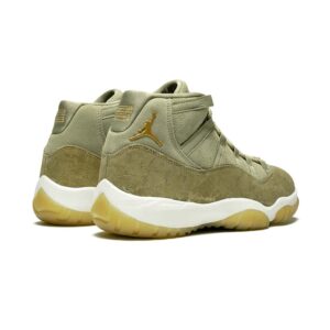 Air Jordan 11 Retro „Neutral Olive“