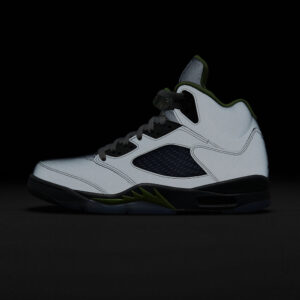 Air Jordan 5 Retro“Green Bean 2022″