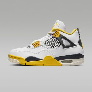 Air Jordan 4 Retro Shoes