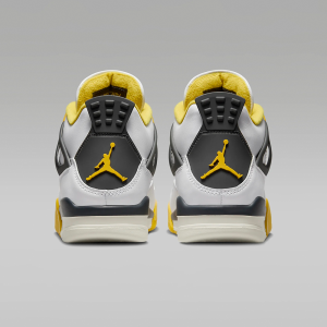 Air Jordan 4 Retro Shoes