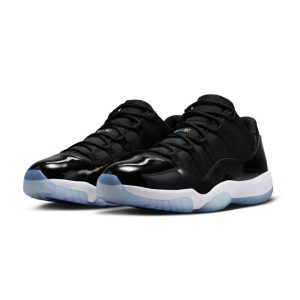 AIR JORDAN 11 LOW „Space Jam“